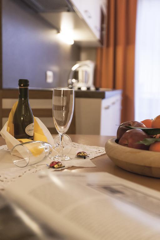 Apartments Schneider Лутаґо Екстер'єр фото
